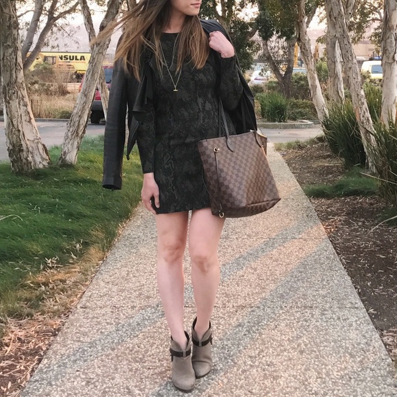 Old Navy Dresses & Skirts - Old Navy Mini Dress